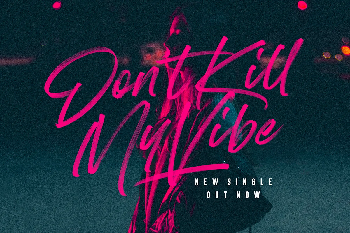Stay Dreaming font style preview
